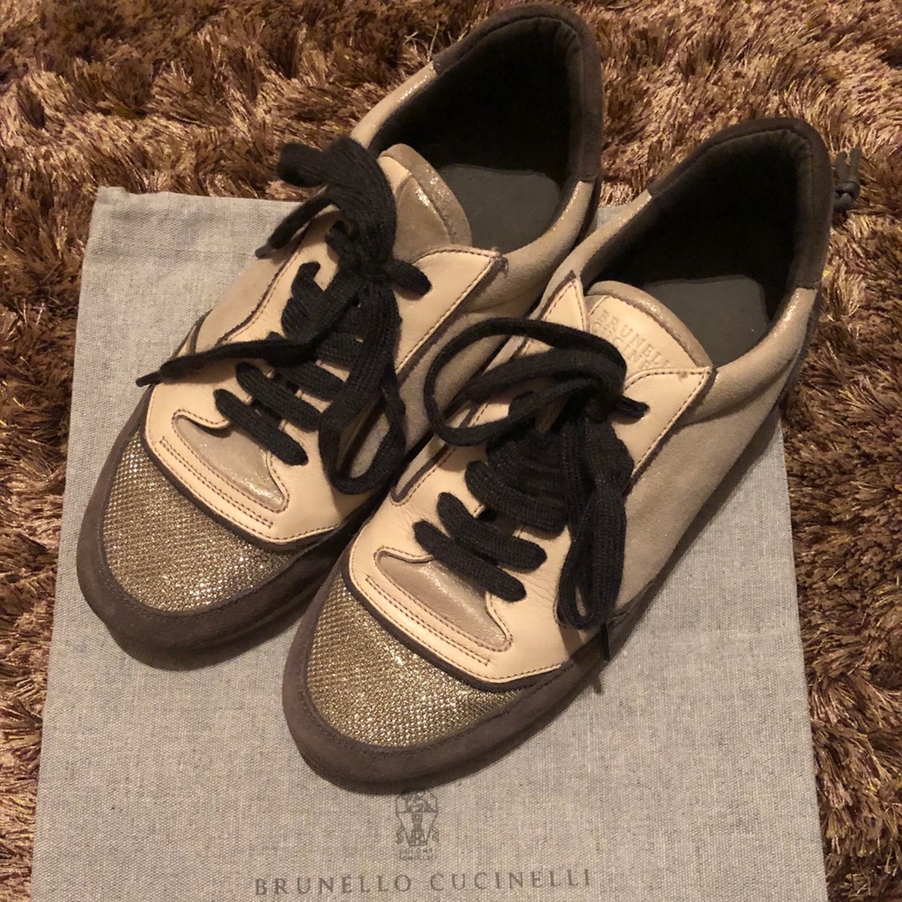 BRUNELLO CUCINELLI SNEAKERS!! COMES WITH DUST BAG!